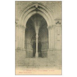 carte postale ancienne 37 CANDES. Eglise Portail