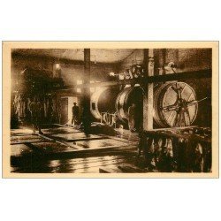 carte postale ancienne 37 CHATEAURENAULT. Pelanage et épilage des cuirs