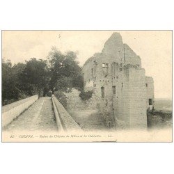carte postale ancienne 37 CHINON. Ruines et Oubliettes du Château