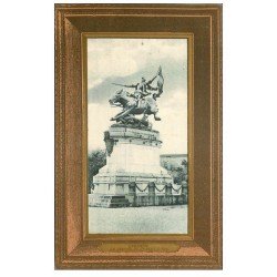 carte postale ancienne 37 CHINON. Statue Jeanne d'Arc