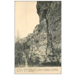 carte postale ancienne 37 COURCAY. Sentier Moulin de la Doué avec Gamin
