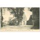 carte postale ancienne 37 ILE-BOUCHARD. Eglise Saint-Gilles avec Voiture ancienne
