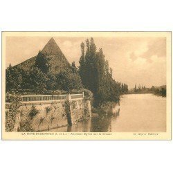 carte postale ancienne 37 LA HAYE-DESCARTES. Ancienne Eglise Notre-Dame