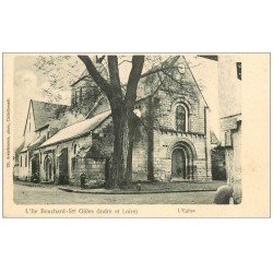 carte postale ancienne 37 L'ILE BOUCHARD. Eglise vers 1900 animation
