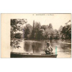 carte postale ancienne 37 MONTBAZON. Pêcheur sur la Douve