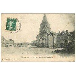 carte postale ancienne 37 POUZAY. Place de l'Eglise