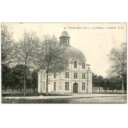 carte postale ancienne 37 RICHELIEU. Dôme Château
