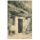 carte postale ancienne 37 ROCHECORBON. Maison animée dans le Rocher