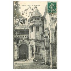 carte postale ancienne 37 TOURS. Cloître Psalette 1909 personnage