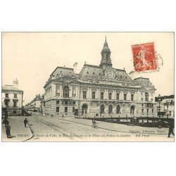 carte postale ancienne 37 TOURS. Hôtel de Ville rue Nationale