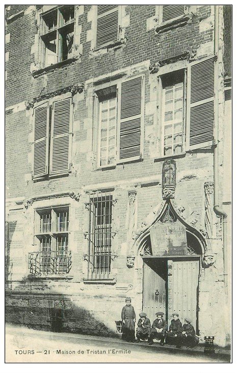 carte postale ancienne 37 TOURS. Maison Tristan l'Ermite