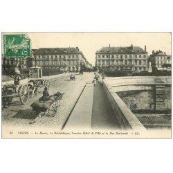 carte postale ancienne 37 TOURS. Musée Bibliothèque Hôtel de Ville Rue Nationale 1913
