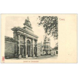 carte postale ancienne 37 TOURS. Portail de l'Evêché vers 1900