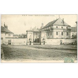 carte postale ancienne 37 TOURS. Préfecture et Grille 1906