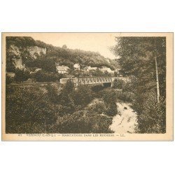 carte postale ancienne 37 VERNOU. Habitations Rochers 1923