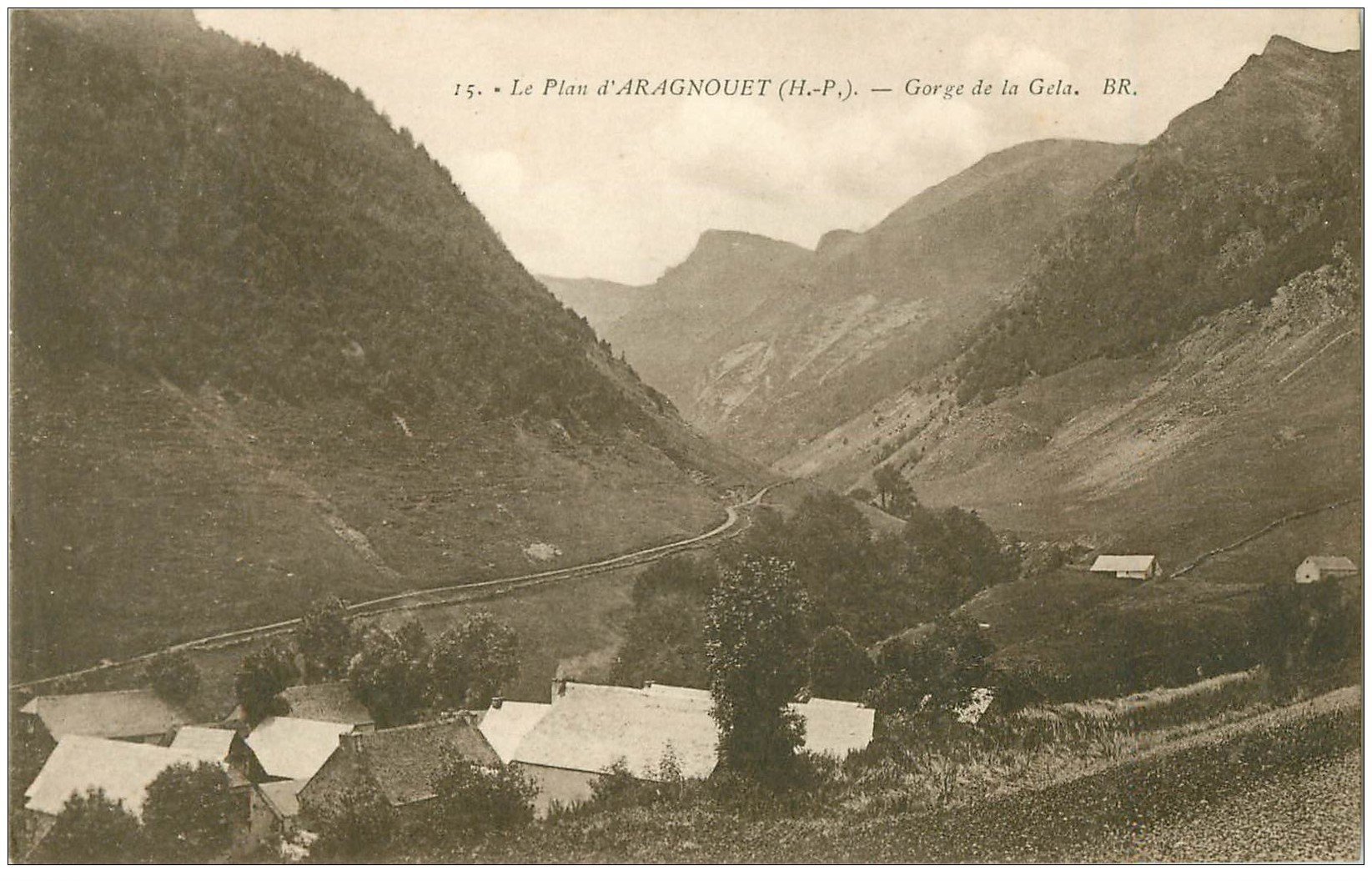 carte postale ancienne 65 ARAGNOUET. Gorge de la Gela