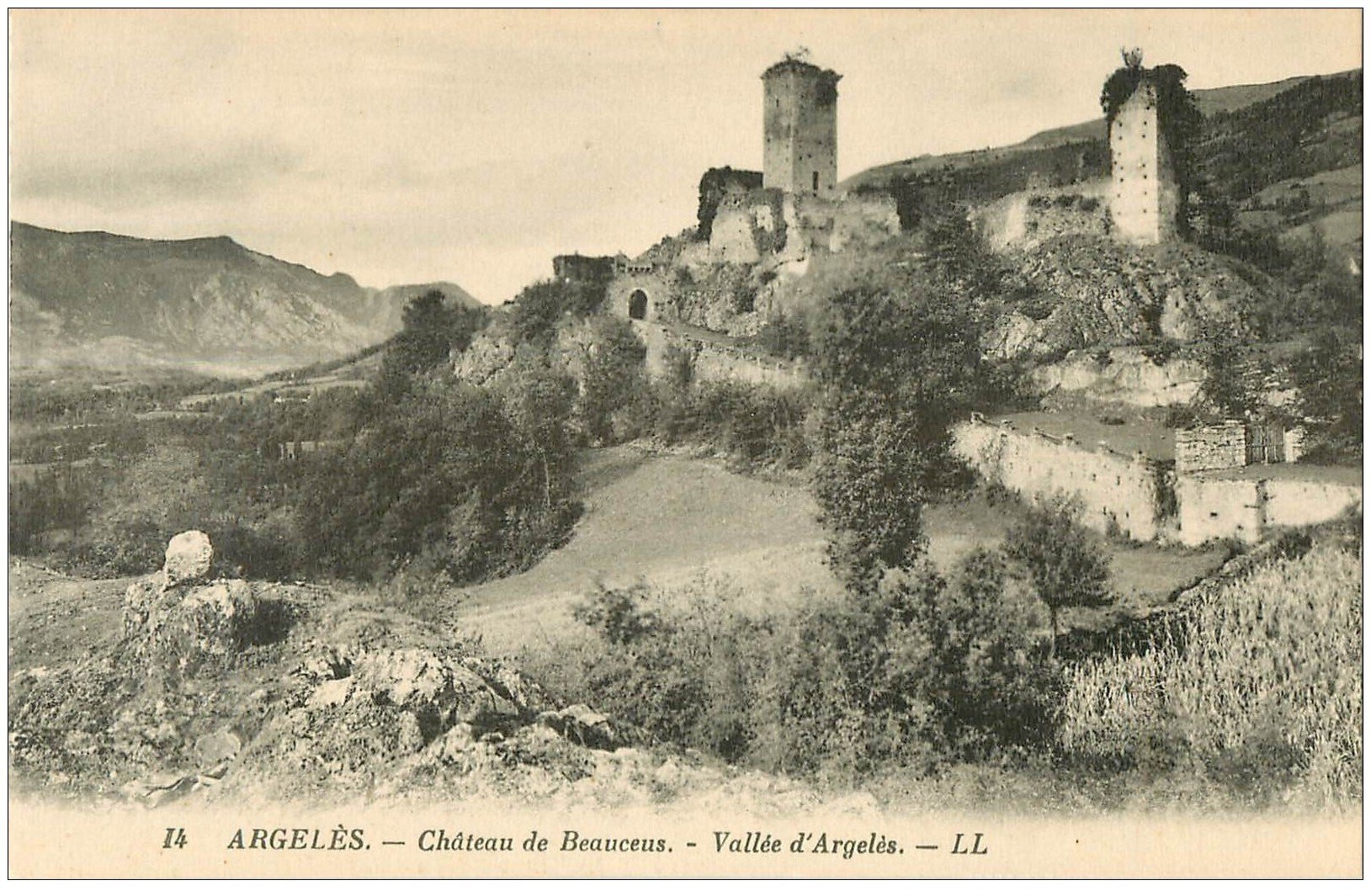 carte postale ancienne 65 ARGELES-GAZOST. Château de Beauceus 14