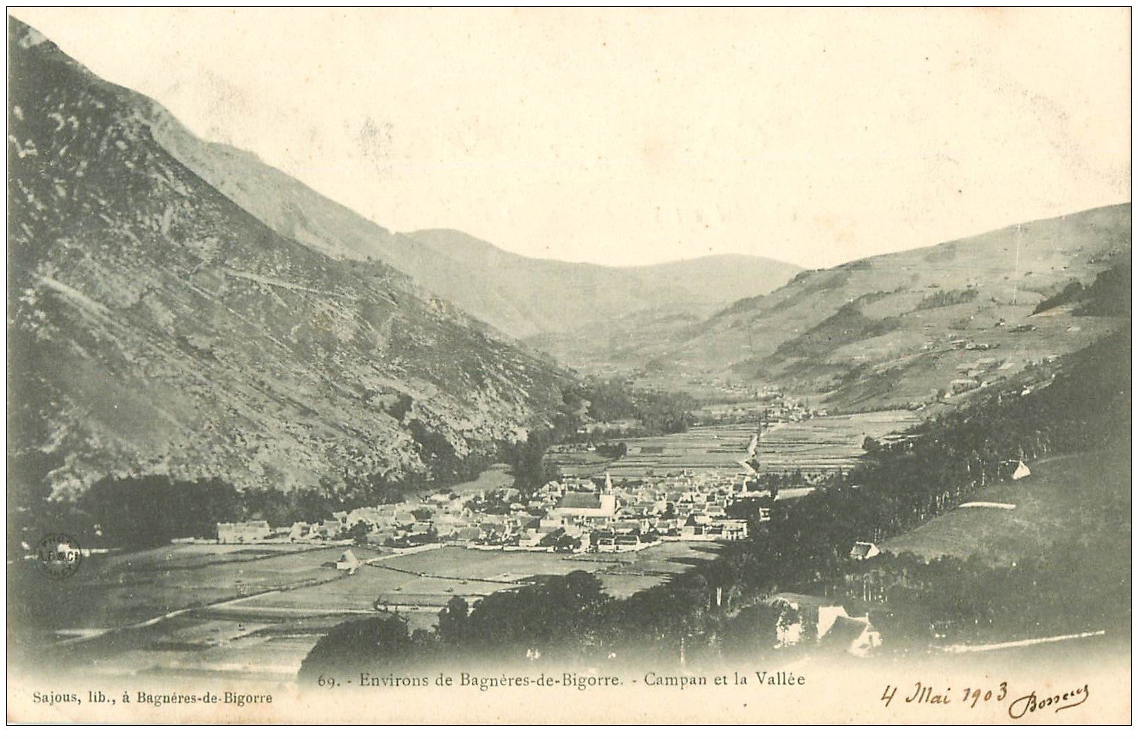 carte postale ancienne 65 CAMPAN. La Vallée 1903