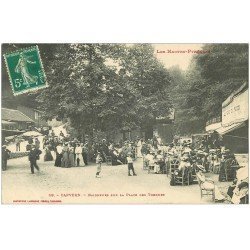 65 CAPVERN. Baigneurs sur Place des Thermes 1910. Café Buvette au Pic du Midi