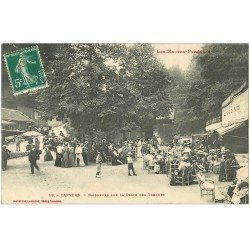 carte postale ancienne 65 CAPVERN. Baigneurs sur Place des Thermes 1910. Café Buvette au Pic du Midi