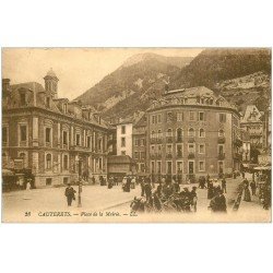 carte postale ancienne 65 CAUTERETS. Place de la Mairie 1931 hôtel de la Paix