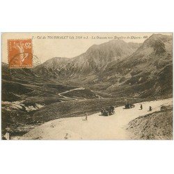 carte postale ancienne 65 COL DU TOURMALET. La Descente vers Bagnères-de-Bigorre en voitures 1928
