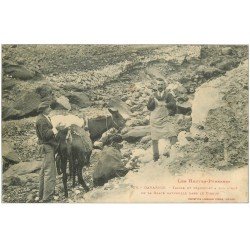 65 GAVARNIE 1909 Taille et transport à dos d'Ane de la Glace naturelle dans le Cirque