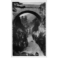 carte postale ancienne 65 GOUFFRE DU PONT D'ESPAGNE. Carte Photo émaillographi