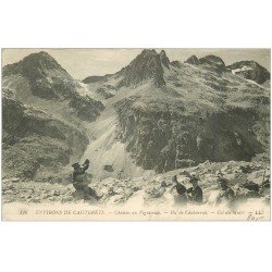 carte postale ancienne 65 LE VIGNEMALE. Le Chemin avec Randonneurs