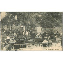 carte postale ancienne 65 LOURDES. La Grotte n° 84