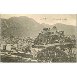 carte postale ancienne 65 LOURDES. Vue générale et Fort