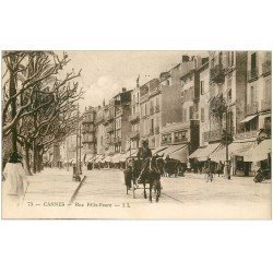 carte postale ancienne 06 CANNES. Fiacre Rue Félix-Faure