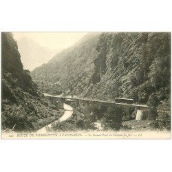 carte postale ancienne 65 ROUTE DE PIERREFITTE à CAUTERETS. Tram Granfd Pont Chemin de Fer