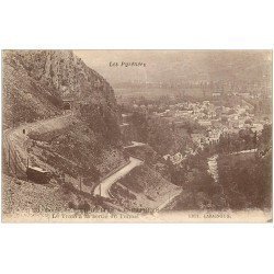 carte postale ancienne 65 ROUTE DE PIERREFITTE à CAUTERETS. Tram sortie du Tunnel