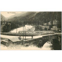 carte postale ancienne 65 ROUTE DE PIERREFITTE à LUZ-SAINT-SAUVEUR. Pont de Pescadère