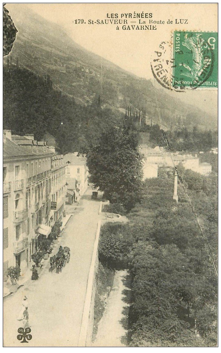 carte postale ancienne 65 SAINT-SAUVEUR. Route de Luz à Gavarnie 1921 Hôtel de Paris