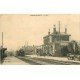76 FORGES-LES-EAUX. Train entrant en Gare