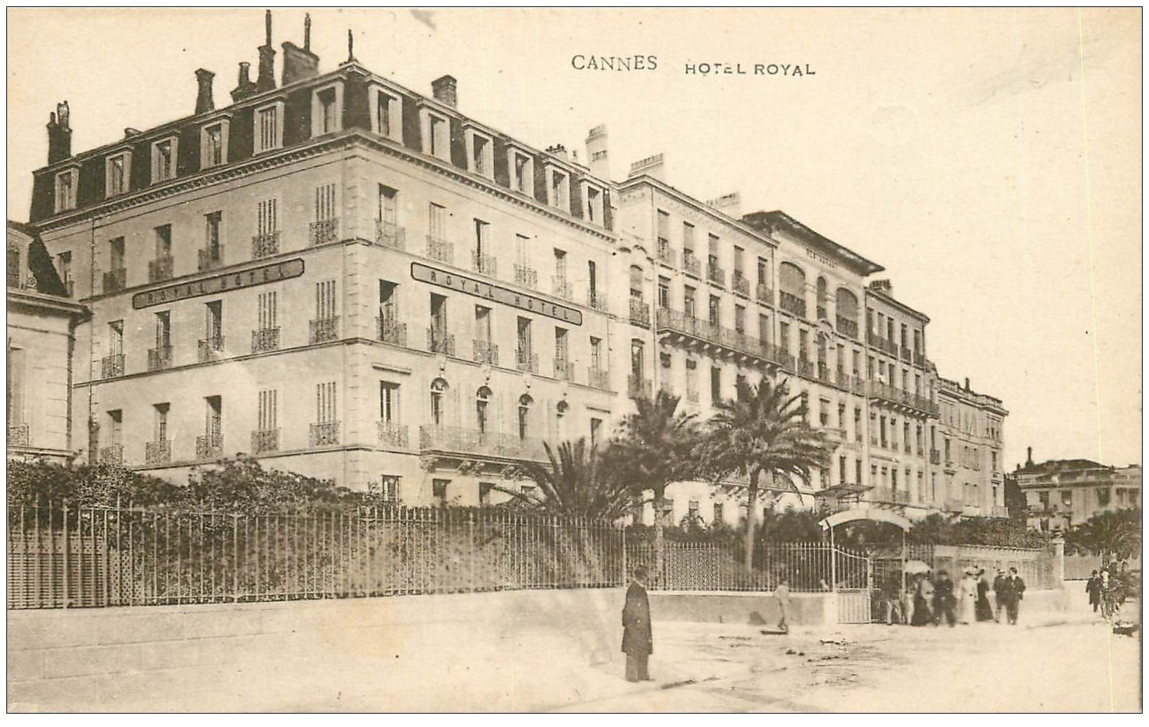 carte postale ancienne 06 CANNES. Hôtel Royal