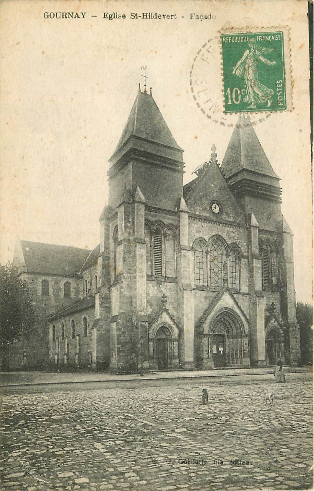 carte postale ancienne 76 GOURNAY-EN-BRAY. Eglise Saint-Hildevert animation