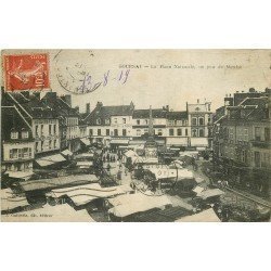 carte postale ancienne 76 GOURNAY-EN-BRAY. Le Marché Place Nationale 1919