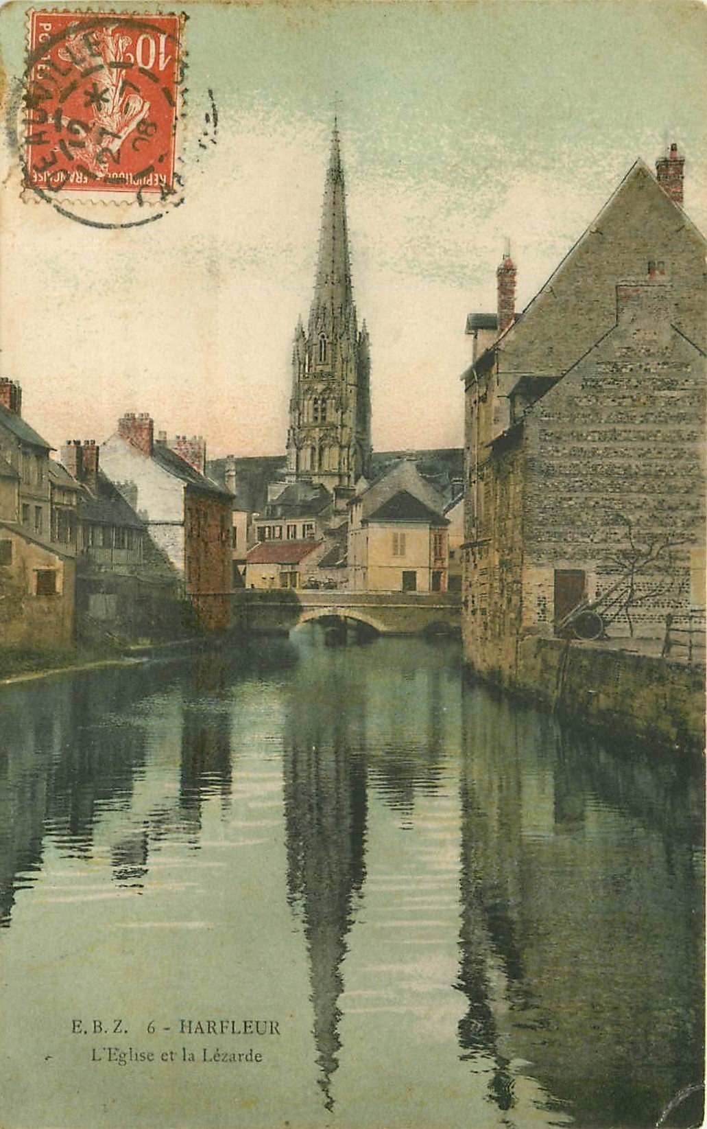 carte postale ancienne 76 HARFLEUR. Eglise et la Lézarde 1908