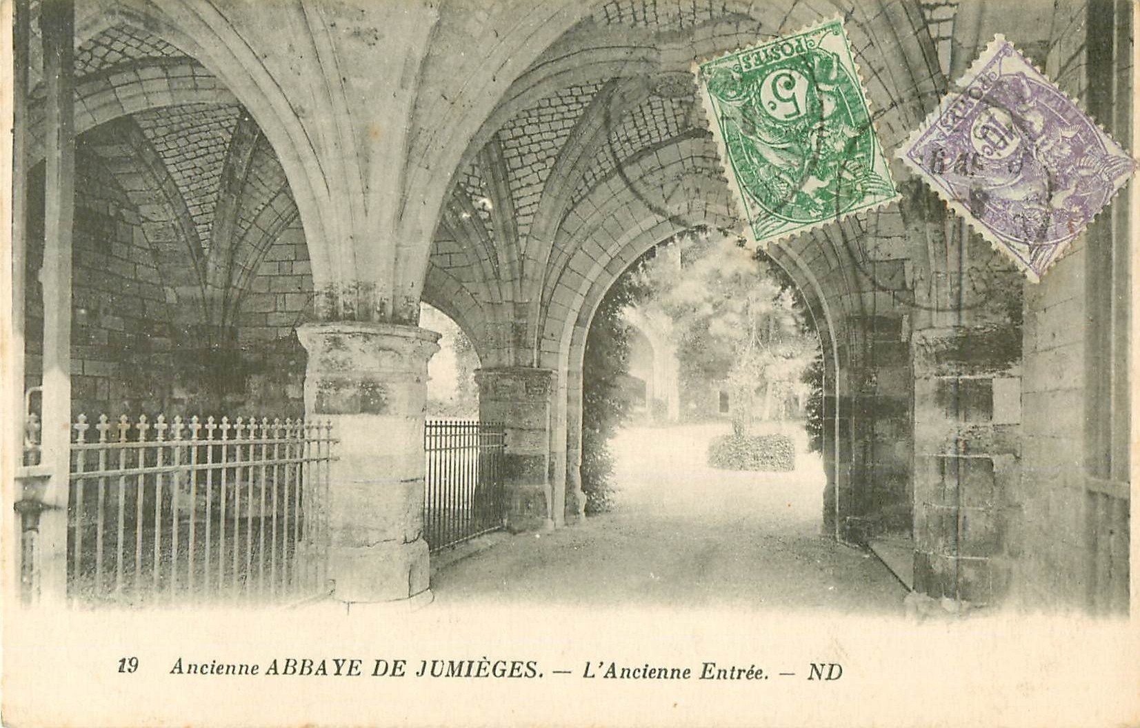carte postale ancienne 76 JUMIEGES. Abbaye ancienne Entrée