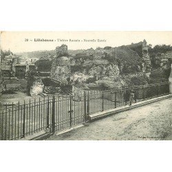 carte postale ancienne 76 LILLEBONNE. Théâtre Romain nouvelle Entrée avec Fillette