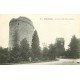carte postale ancienne 76 LILLEBONNE. Tour et vieux Donjon avec Jardinier