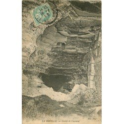 carte postale ancienne 76 LA BOUILLE. Grotte de Caumont 1906