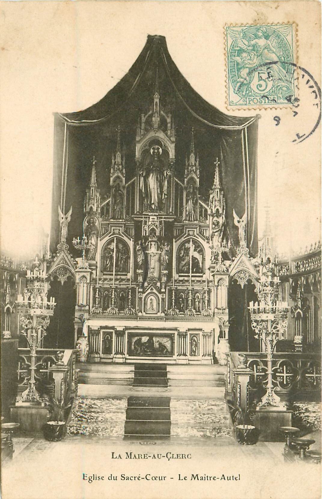 carte postale ancienne 76 LA MARE-AU-CLERC. Maître Autel du Sacré-Coeur 1906