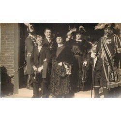 76 LE PETIT-QUEVILLY. Un Mariage. Les Grands Parents et Gardes Suisses. Carte Photographie Belville à Rouen