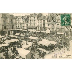 carte postale ancienne 76 DIEPPE. Le Marché aux Fleurs 1911