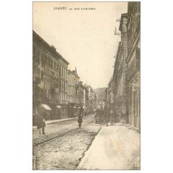 carte postale ancienne 06 CANNES. La Rue d'Antibes