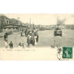 carte postale ancienne 76 DIEPPE. Le Départ de La Malle 1910